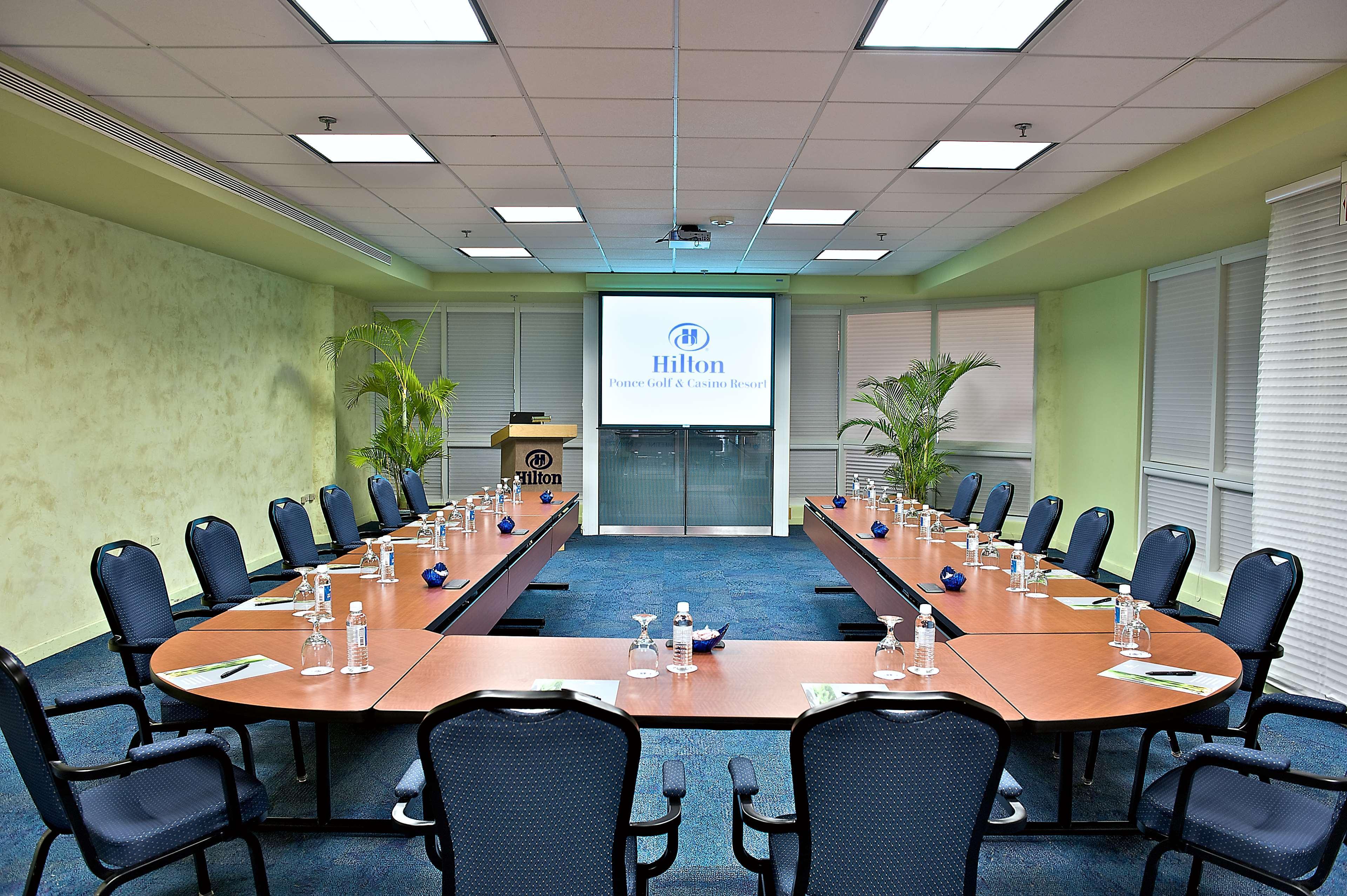 Hilton Ponce Golf & Casino Resort Удобства фото